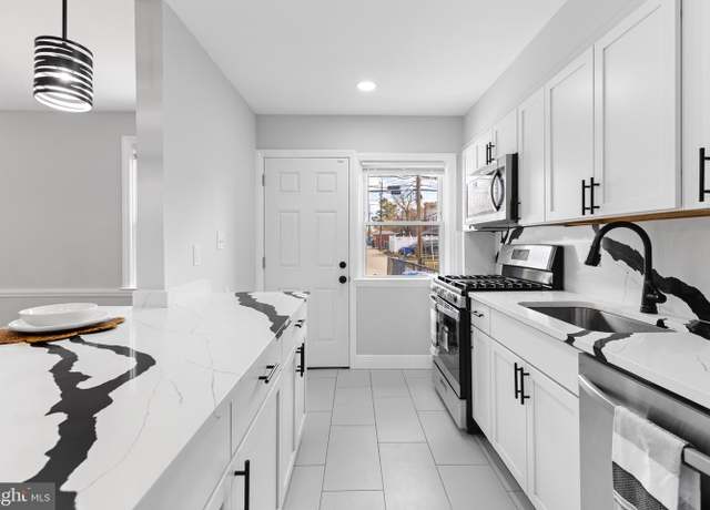Property at 3833 Loch Raven Blvd, Baltimore, MD 21218, 3 beds, 2.5 baths