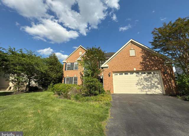 Property at 5721 Meyer Ave, New Market, MD 21774, 4 beds, 3 baths