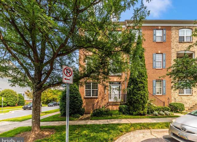 Property at 739 Hidden Marsh St, Gaithersburg, MD 20877, 3 beds, 3 baths