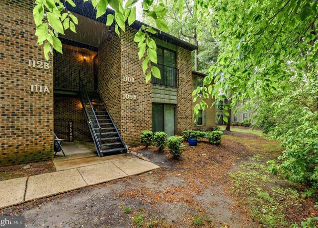Property at 110-B Bluebell Ln, Mount Laurel, NJ 08054, 2 beds, 1.5 baths
