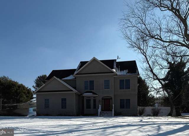 Property at 7 Silver Brook Dr, Bridgeton, NJ 08302, 5 beds, 3 baths
