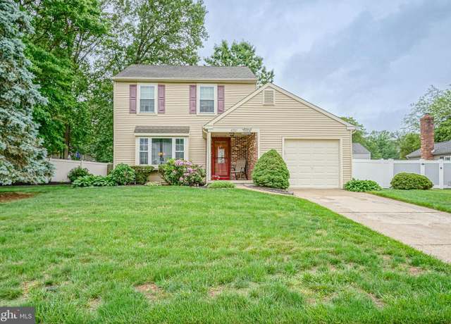 Property at 8351 Harrowgate Dr, Pennsauken, NJ 08109, 3 beds, 1.5 baths