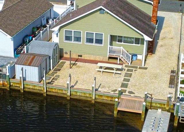 Property at 965 Seagull Dr, Lanoka Harbor, NJ 08734, 4 beds, 2 baths