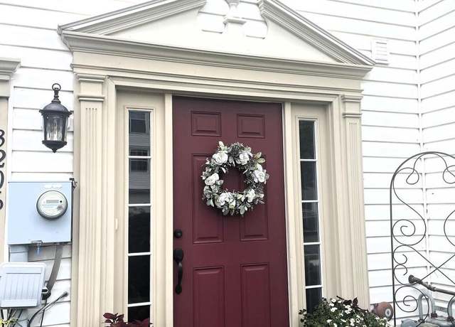 Property at 3206 Orchard View Rd, Reading, PA 19606, 3 beds, 1.5 baths