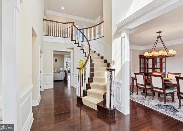 Property at 168 Pratt Ln, West Chester, PA 19382, 5 beds, 4.5 baths