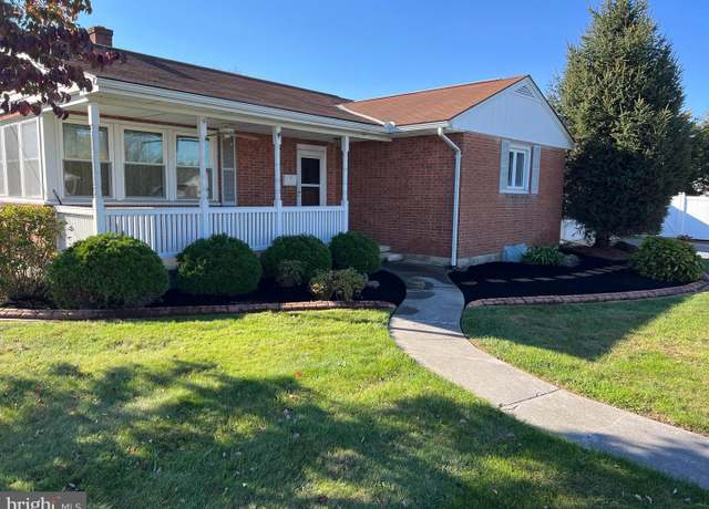 Property at 1483 E Walnut St, Annville, PA 17003, 3 beds, 1 bath
