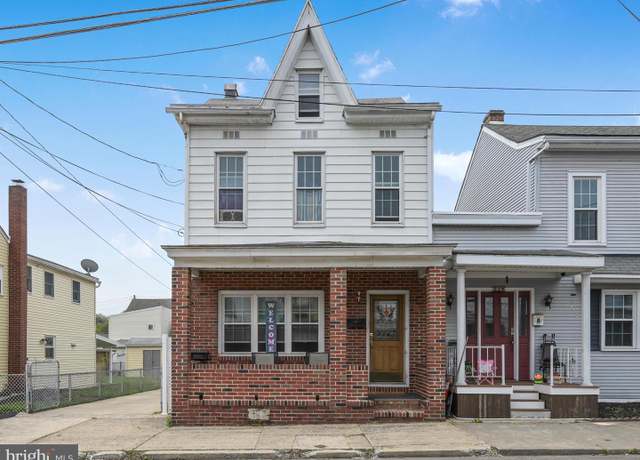 Property at 210 N Mill St, Saint Clair, PA 17970, 4 beds