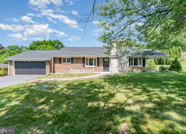 Property at 507 Harrisburg Pike, Dillsburg, PA 17019, 3 beds, 2 baths