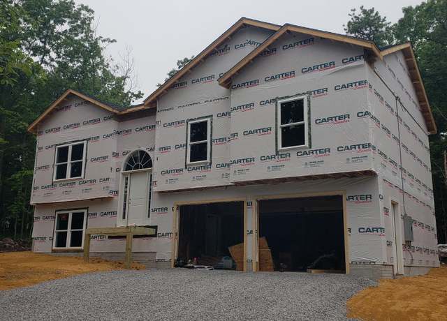 Property at 527 Grouse Dr, Winchester, VA 22602, 3 beds, 2.5 baths