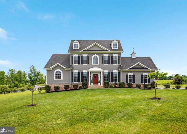 Property at 39571 Charles Henry Pl, Waterford, VA 20197, 5 beds, 3.5 baths
