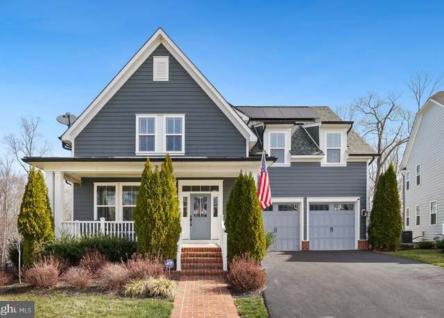 Property at 2305 Harmsworth Dr, Dumfries, VA 22026, 4 beds, 3 baths