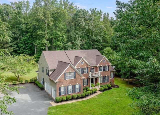 Property at 94 Falling Creek Dr, Stafford, VA 22554, 4 beds, 3.5 baths