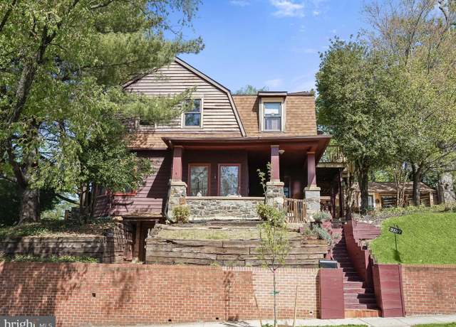 Property at 3137 18th St NE, Washington, DC 20018, 5 beds, 4.5 baths