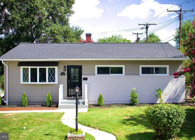Property at 2412 Pinewood Ave, Baltimore, MD 21214, 5 beds, 2 baths