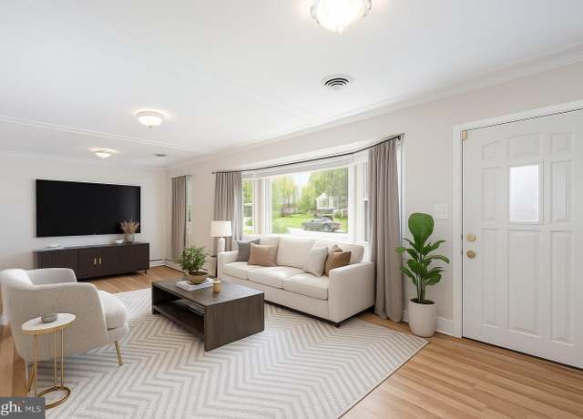Property at 939 Starbit Rd, Towson, MD 21286, 3 beds, 3 baths
