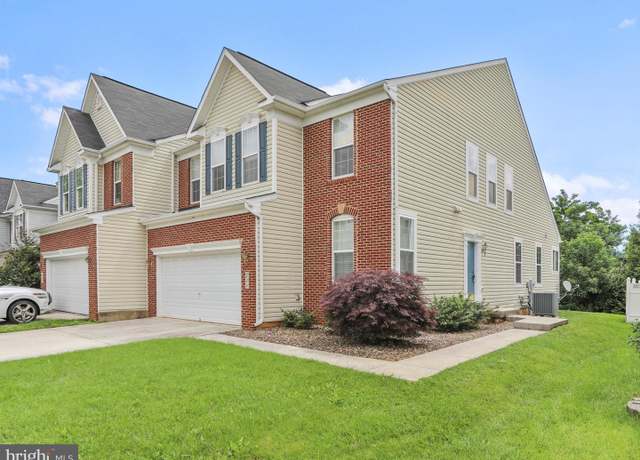 Property at 226 Brynwood St, Hagerstown, MD 21740, 3 beds, 2.5 baths