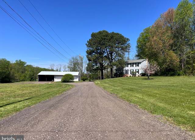 Property at 1147 Jacksonville Rd, Bordentown, NJ 08505, 3 beds, 2.5 baths