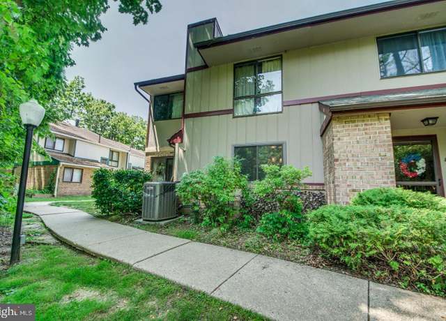 Property at 802 Timber Crk, Lindenwold, NJ 08021, 3 beds, 2.5 baths