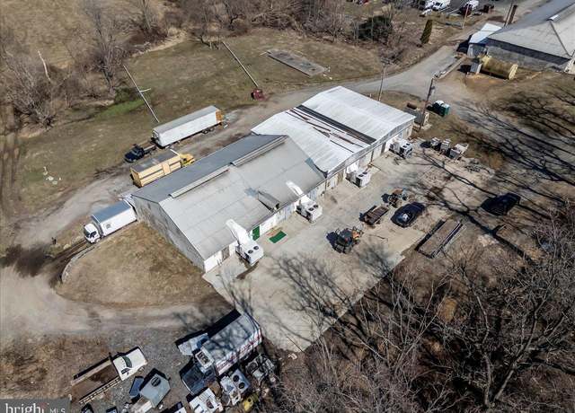 Property at 501 N Walnut Rd, Kennett Square, PA 19348