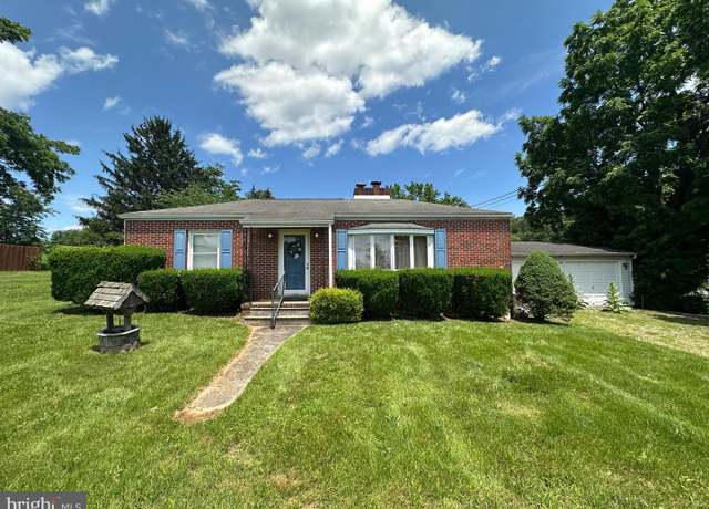 Property at 7819 Mentzer Gap Rd, Waynesboro, PA 17268, 2 beds, 1 bath