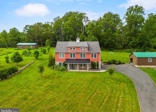 Property at 2915 Morgan Hill Rd, Easton, PA 18042, 4 beds, 3.5 baths