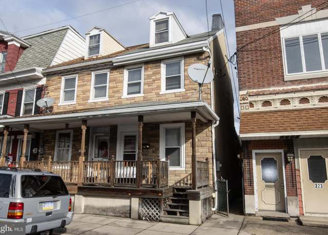 Property at 319 S 2nd St, Saint Clair, PA 17970, 3 beds, 1.5 baths