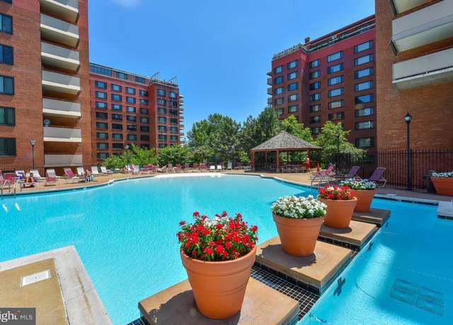 Property at 1121 Arlington Blvd #526, Arlington, VA 22209, 1 bath