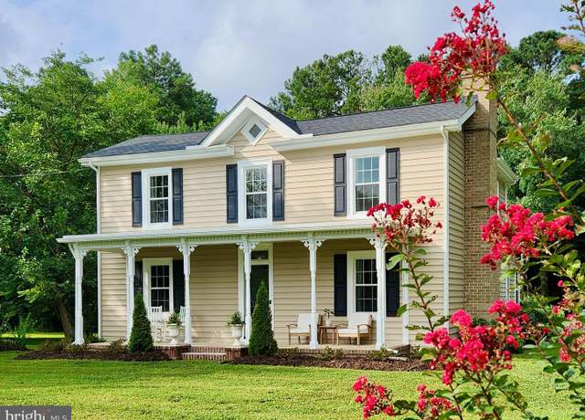 Property at 11066 Greenwood Rd, Glen Allen, VA 23059, 4 beds, 3 baths
