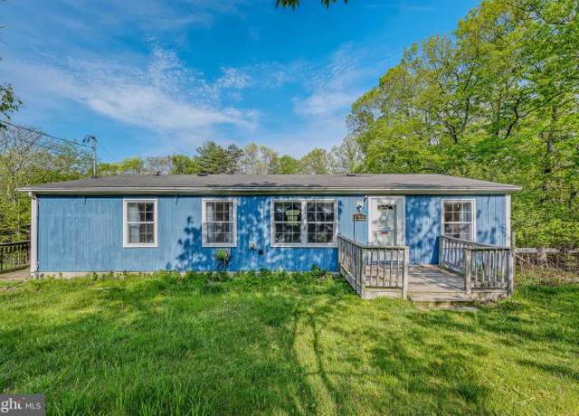 Property at 840 Cedar Run Ln, Great Cacapon, WV 25422, 3 beds, 2 baths