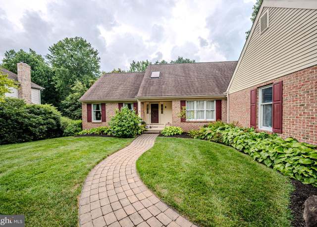 Property at 4 Running Brook Ln, Newark, DE 19711, 4 beds, 2.5 baths
