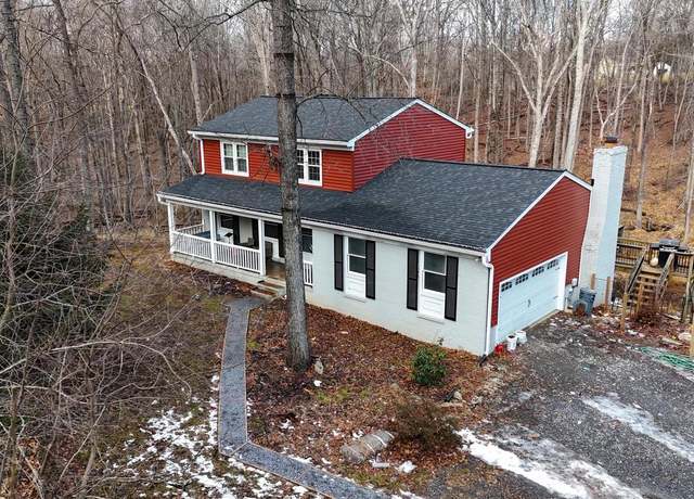 Property at 4004 Robin Hood Way, Sykesville, MD 21784, 5 beds, 2.5 baths