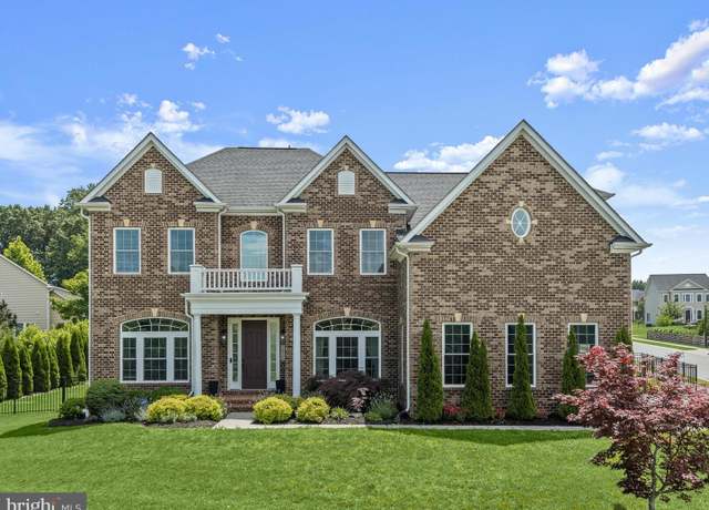 Property at 10900 Horan Ct, Ijamsville, MD 21754, 5 beds, 4.5 baths