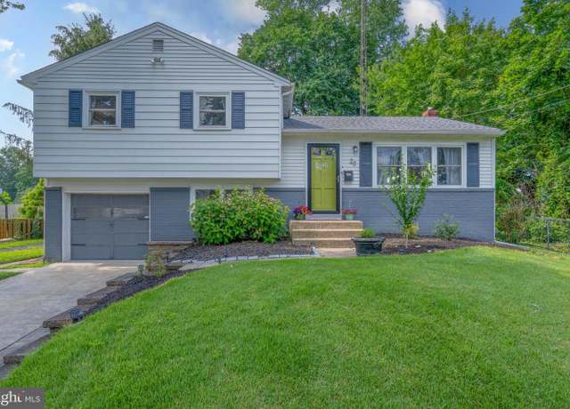 Property at 20 Randolph Dr, Mount Holly, NJ 08060, 3 beds, 2 baths
