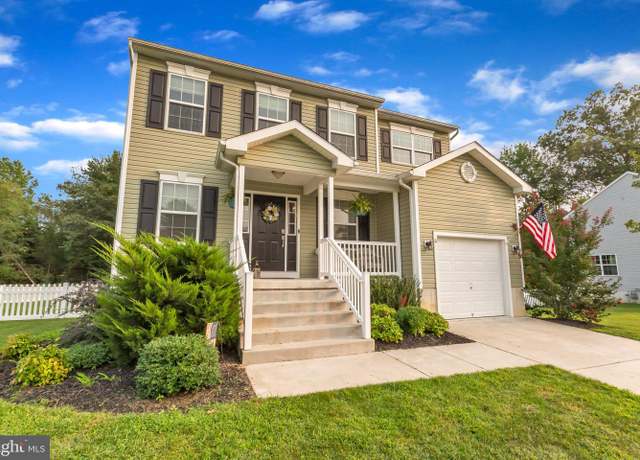 Property at 6 Hedwig Ct, Voorhees, NJ 08043, 4 beds, 2.5 baths