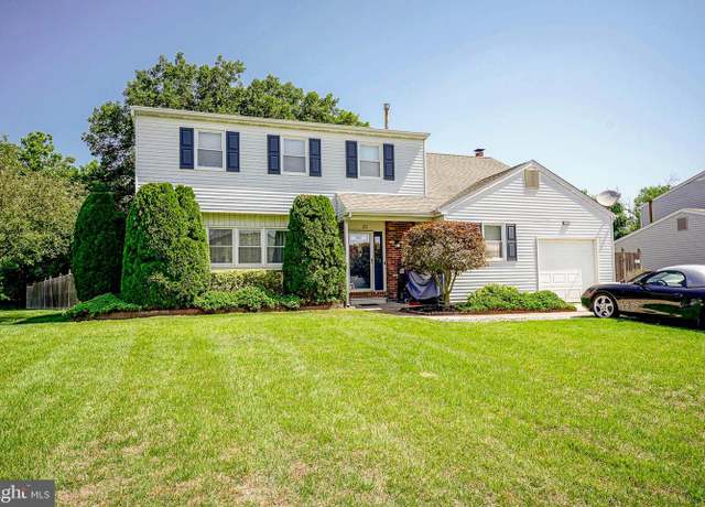 Property at 31 Mansfield Dr, Sewell, NJ 08080, 4 beds, 2.5 baths