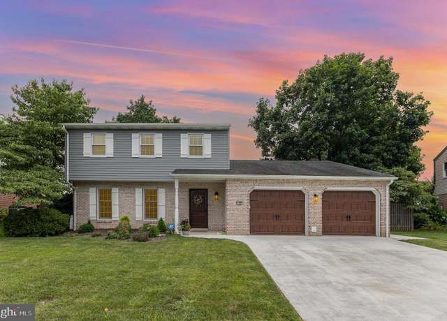 Property at 706 Robert St, Mechanicsburg, PA 17055, 3 beds, 2.5 baths