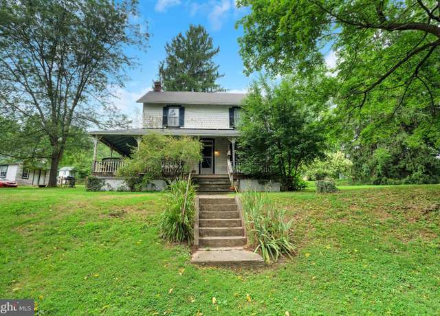Property at 1757 Shadyside Rd, Downingtown, PA 19335, 4 beds, 1.5 baths