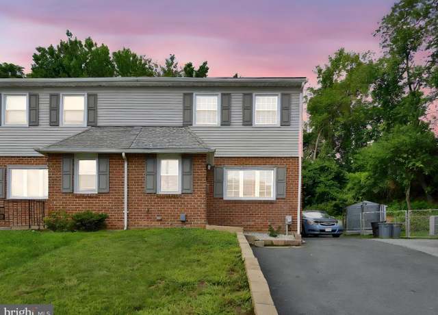 Property at 301 Melling Ave, Marcus Hook, PA 19061, 3 beds, 1.5 baths
