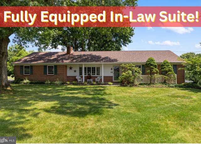 Property at 648 Creamery Rd, Telford, PA 18969, 4 beds, 2 baths