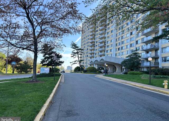 Property at 301 N Beauregard St #320, Alexandria, VA 22312, 1 bed, 1 bath