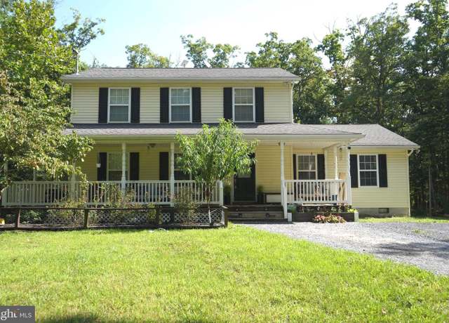 Property at 306 Mountain Falls Blvd, Winchester, VA 22602, 4 beds, 2.5 baths