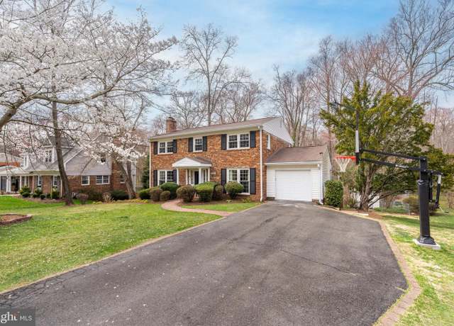 Property at 3222 Wynford Dr, Fairfax, VA 22031, 6 beds, 3.5 baths