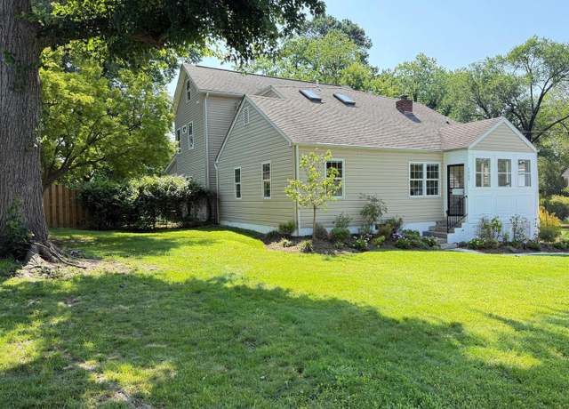 Property at 2933 Fairmont St, Falls Church, VA 22042, 5 beds, 4 baths