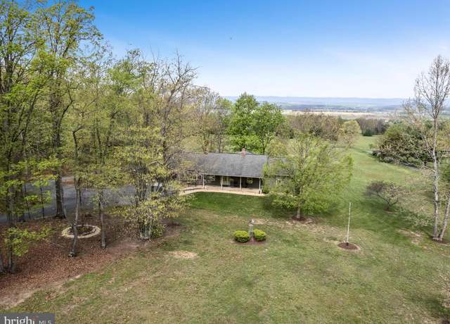 Property at 5409 Smith Creek Rd, New Market, VA 22844, 3 beds, 3 baths