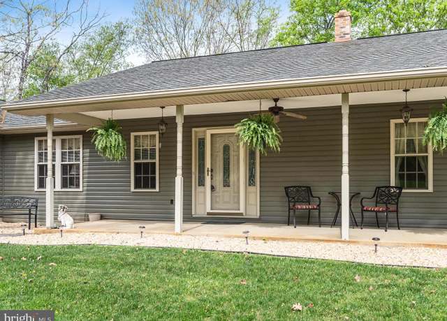 Property at 5409 Smith Creek Rd, New Market, VA 22844, 3 beds, 3 baths