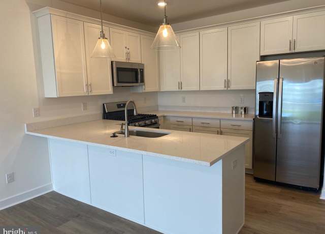 Property at 33530 Old Salt Ln #1104, Lewes, DE 19958, 2 beds, 2 baths