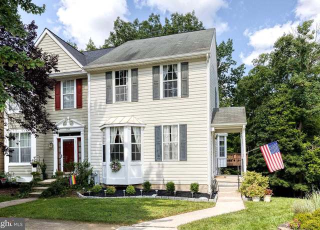 Property at 552 Westside Blvd, Baltimore, MD 21228, 3 beds, 2.5 baths