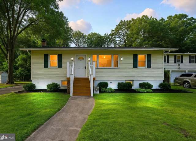 Property at 8311 Karl Ave, Baltimore, MD 21237, 4 beds, 2 baths