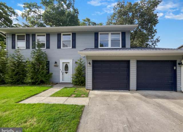 Property at 1002 Dartmouth Rd, Waldorf, MD 20602, 5 beds, 2.5 baths