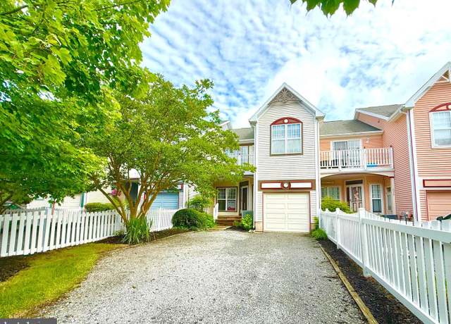 Property at 932 Yacht Club Dr, Ocean Pines, MD 21811, 3 beds, 2.5 baths